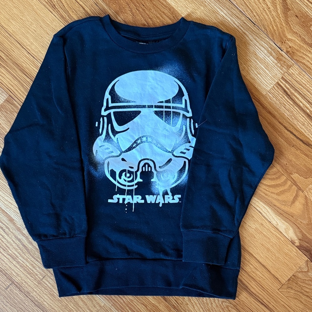 Star Wars Glow in the Dark Black Sweatshirt